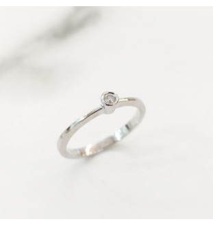 Anillo oro blanco y diamante 0.04 cts boca redonda 3019/BB
