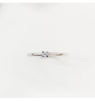 Anillo oro blanco 18kts y diamante 0.02cts 984571B