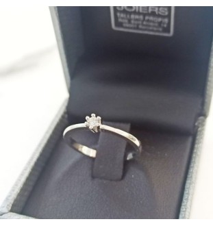 Anell or blanc amb diamant 0.07cts 6 grapes 3031/sbb