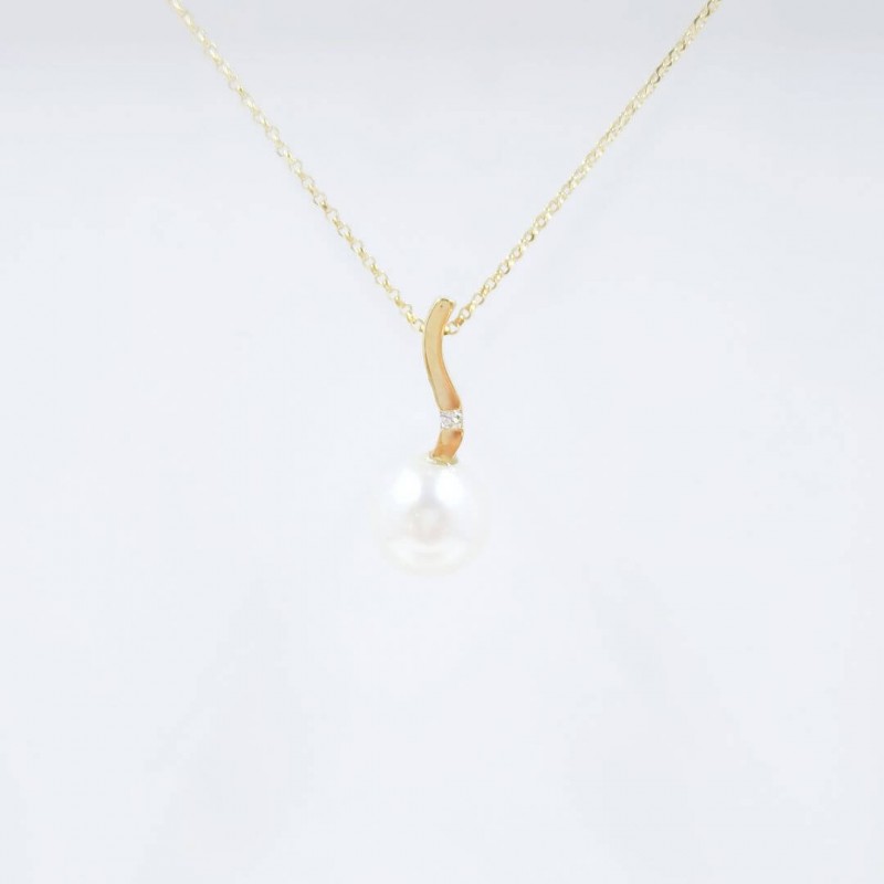 Colgante oro 18kts con perla y diamante 0.015cts 9208/CBO