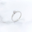 Anillo oro  blanco y diamante 0.10 cts 5857BB10