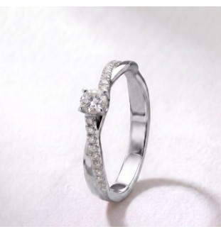 Anillo de compromiso oro 18kts y diamantes 0.24ct 90110