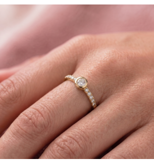 Anell de compromís or 18kts i diamants  0.32ct 90130