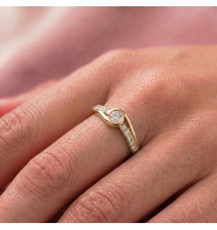 Anillo de compromiso oro 18kts y diamantes 0.27ct 90030