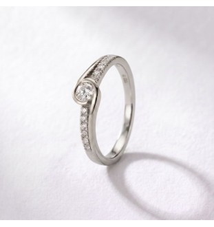 Anell de compromís or 18kts i diamants 0.27ct 90030