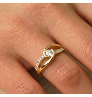 Anillo de compromiso oro 18kts y diamantes 0.32cts 90050