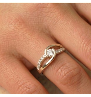 Anell de compromís or 18kts i diamants 0.32cts 90050