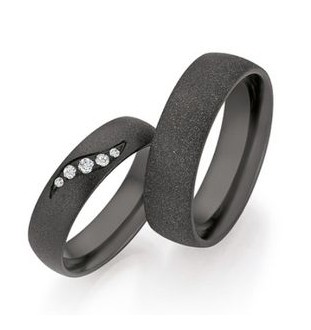 Alianza de boda en zirconio...