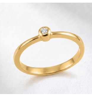 Anillo de compromiso en oro...