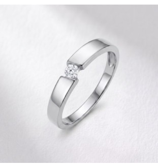 Anillo de compromiso en oro...