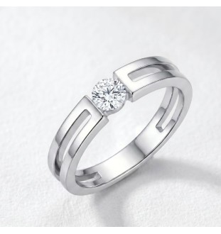 Anillo de compromiso en oro...