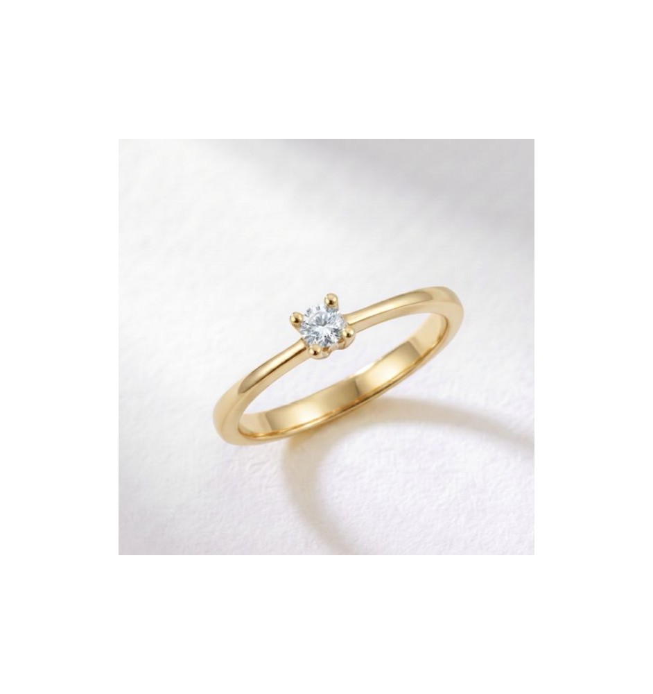 Anillo de compromiso 4 garras en oro 18kts y diamante natural