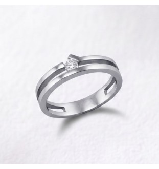 Anillo de compromiso en oro...