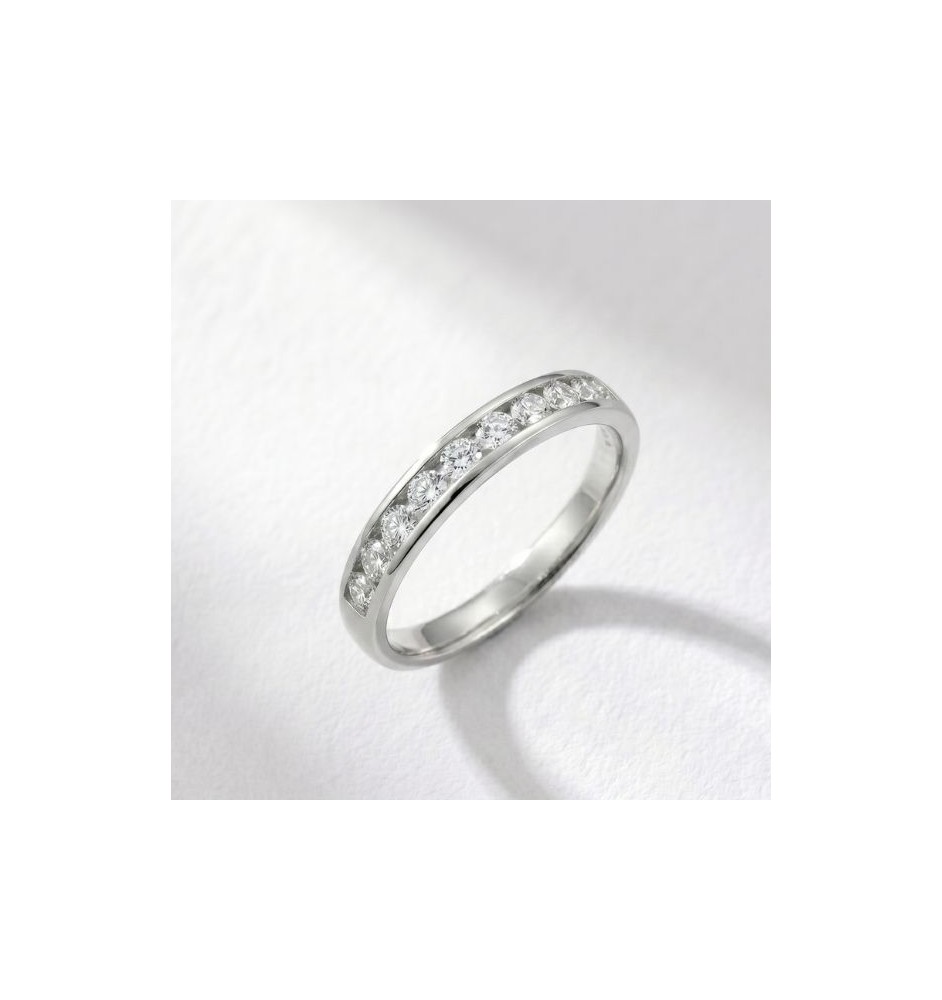 Anillo media alianza en oro 18kts y diamantes naturales 804/04