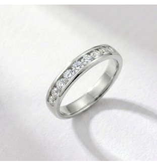 Anillo media alianza en oro 18kts y diamantes naturales 806/07