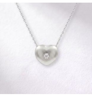 Colgante corazón oro blanco...